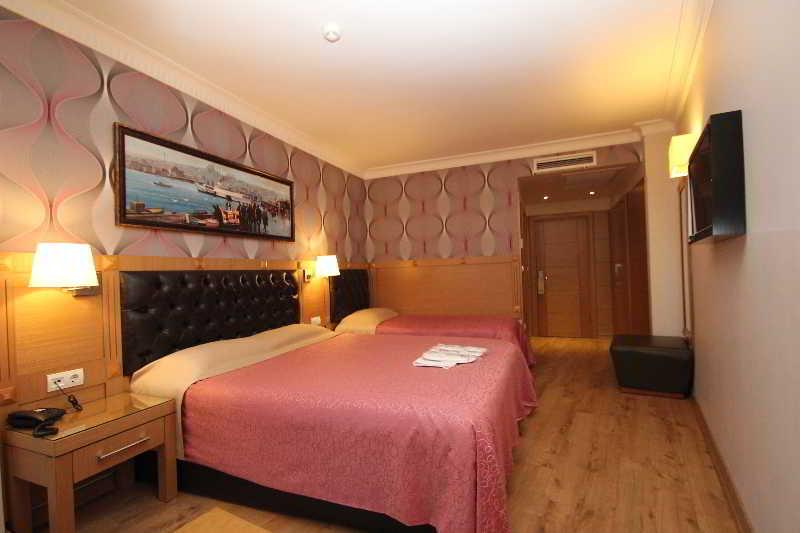 Отель Levent 3*